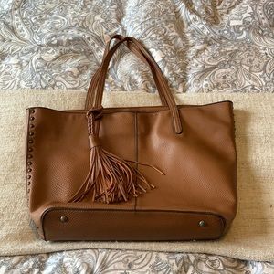 G.H. Bass & co brown pebbled leather tote bag